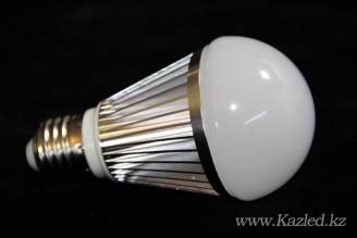 Светодиодная лампа BT-DLSE27-9W