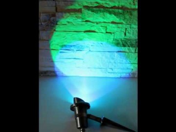 Светодиодный прожектор SYF-DS080A. Напряжение питания 220 Вольт. Мощность 9 Ватт.